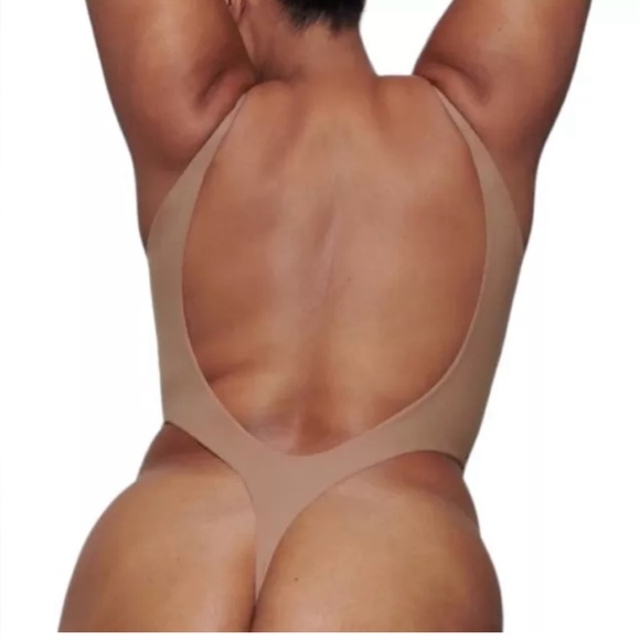 NWT Skims Fits Everybody High Cut Body Suit Sz 3X Color Cocoa - Picture 8 of 10